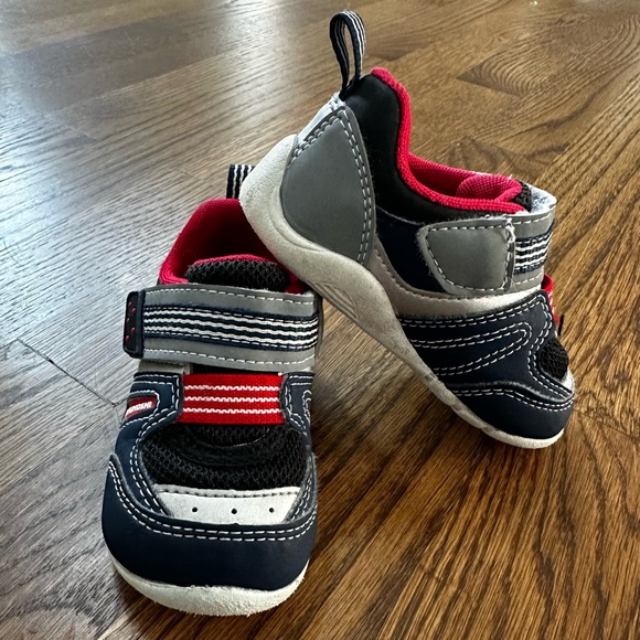 Tsukihoshi Baby 2 NEKO sneaker, toddler size 4.5 - Picture 1 of 8